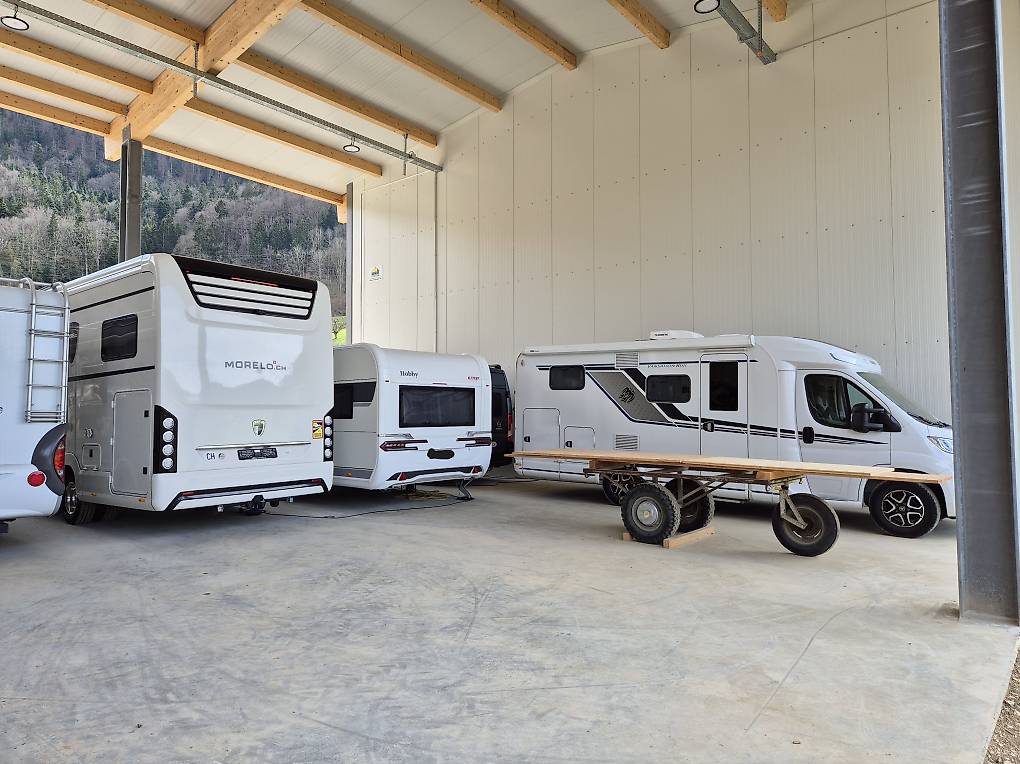 Einstellplatz Wohnmobil, Wohnwagen, Boot, LKW, PW, Car.