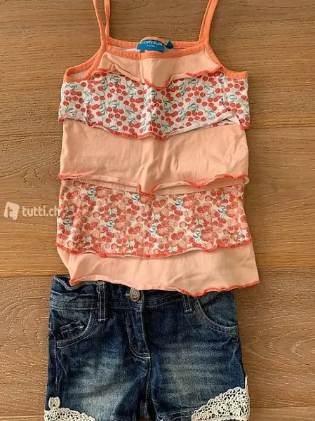 Set aus Shirt & shorts mit spitze - Grösse 98