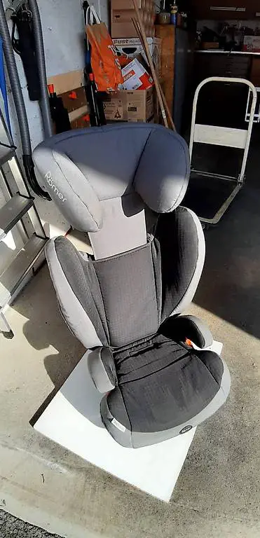 BRITAX RÖMER KIDFIX Kindersitz für Auto mit Isofix