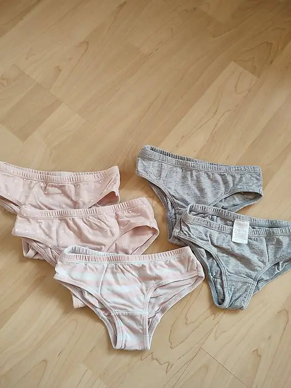 Unterhosen für Mädchen, neu, Gr. 110/116