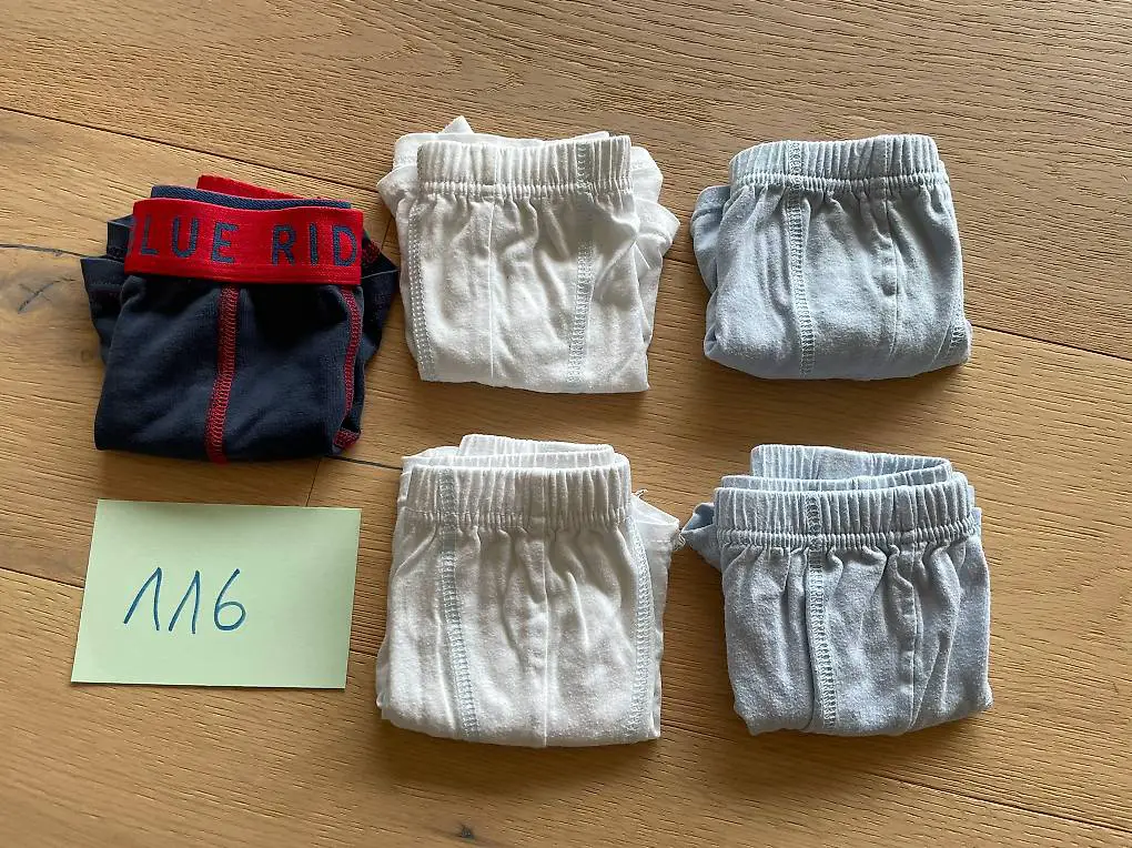 Unterhosen und Unterhemden Jungs Grösse 116