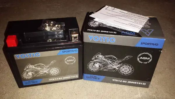 Motorradbatterie, YTX12-BS, AGM, NEU, auch SA / SO