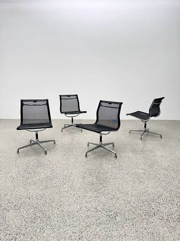Stühle (EA 108) von Charles & Ray Eames für Herman Miller