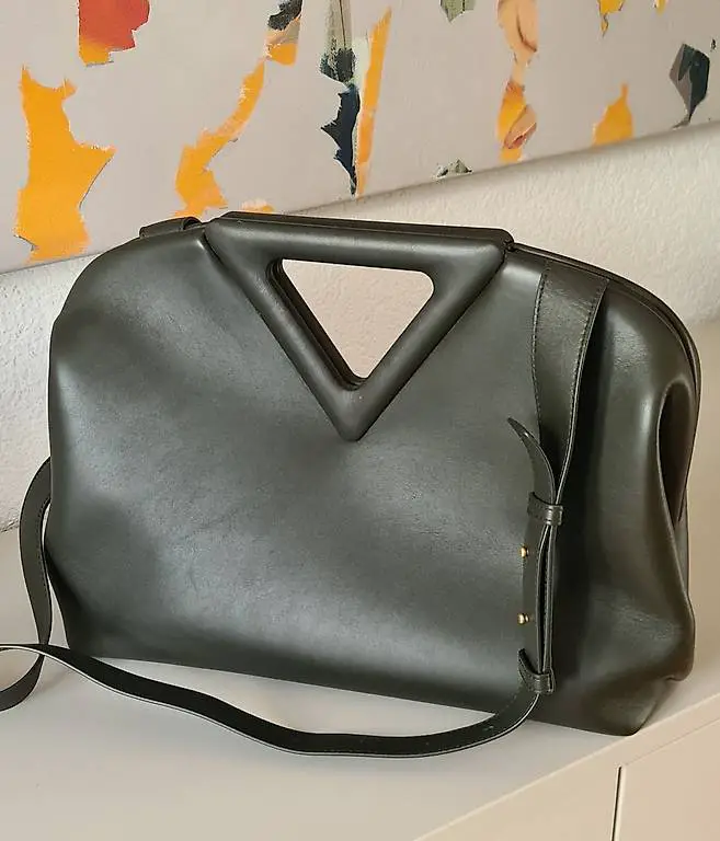 Bottega Veneta Point
