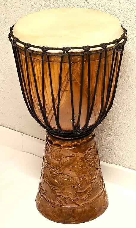 Djembé MONKY5 (70cm hoch) mit sehr tiefem Basston