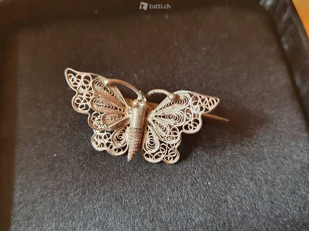 Schmetterlingsbrosche