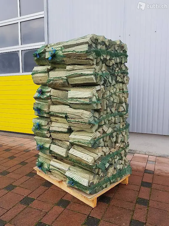 Kaminholz, Chemineeholz, Grillholz, Feuerschalenholz, Esche