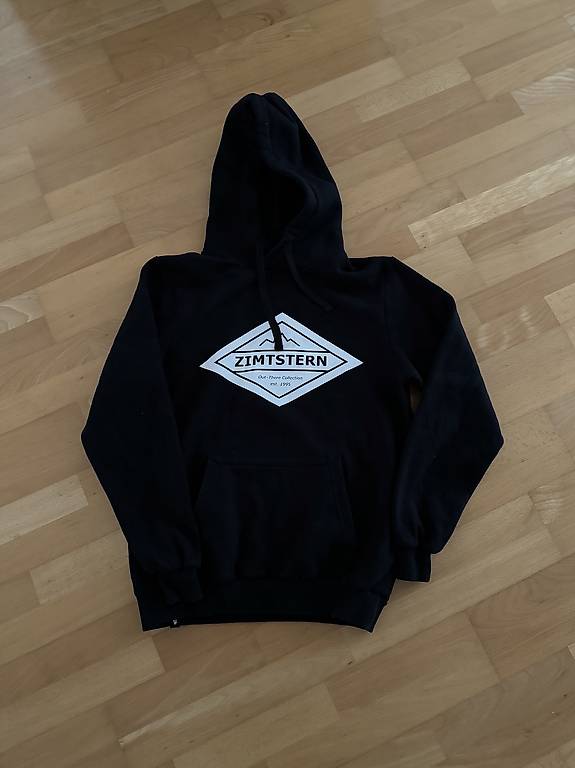 Kapuzenpulli schwarz Grösse S, Marke Zimtstern