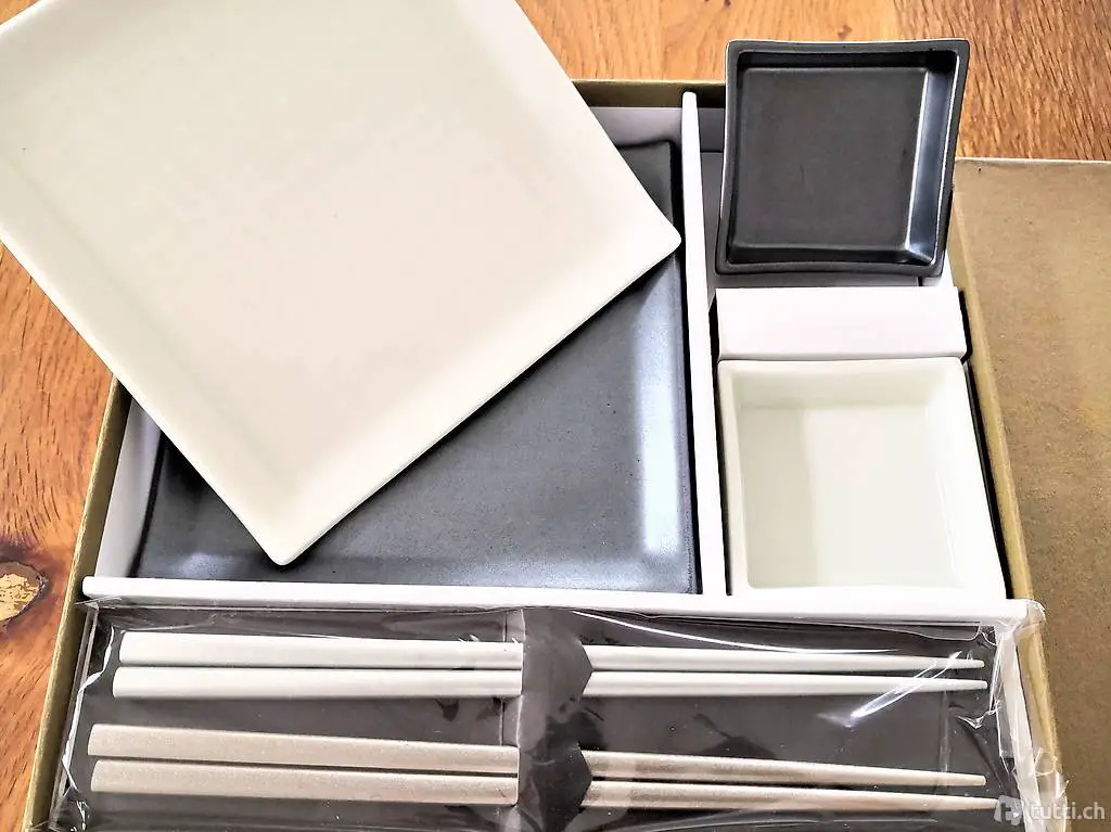 Japanisches Geschirrset Ceramics Sushi Saucer Set für Zwei