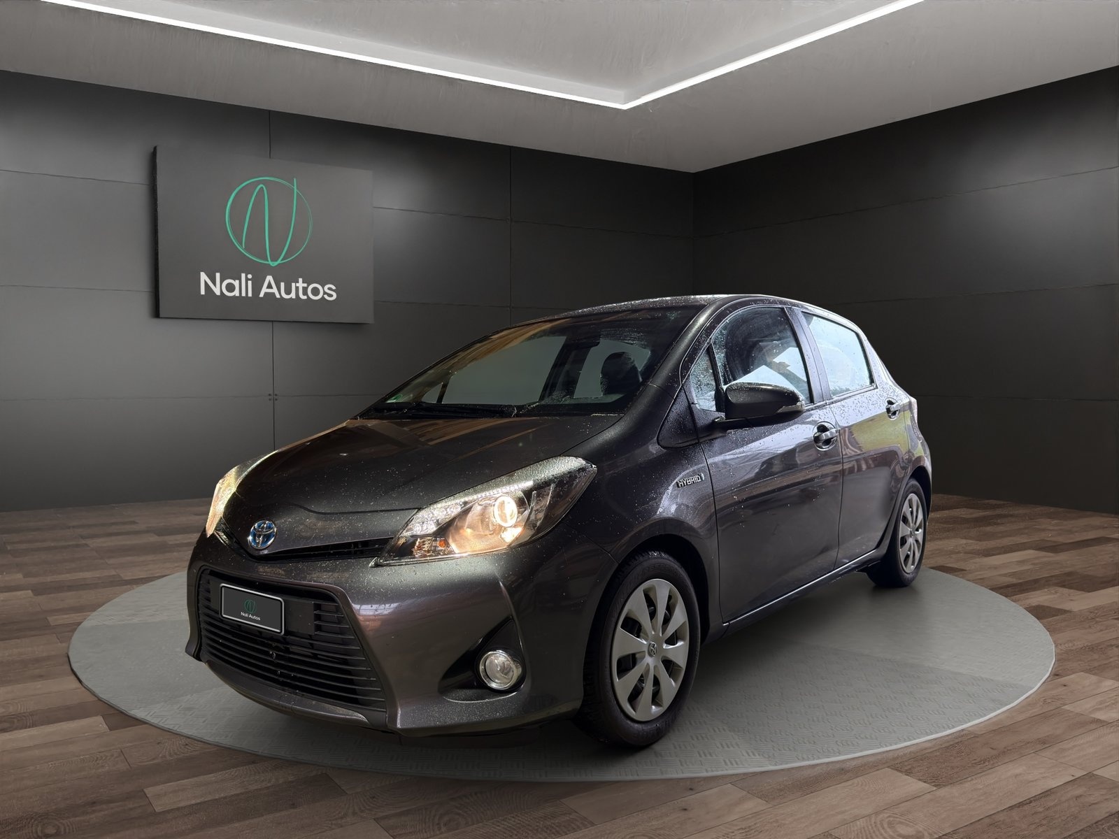 TOYOTA Yaris 1.5 VVT-i Hybrid Sol Premium CVT