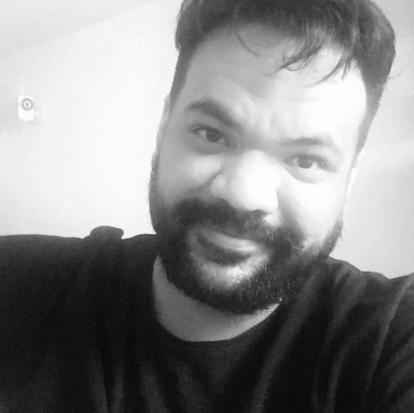 Brésilien Cherche Pote