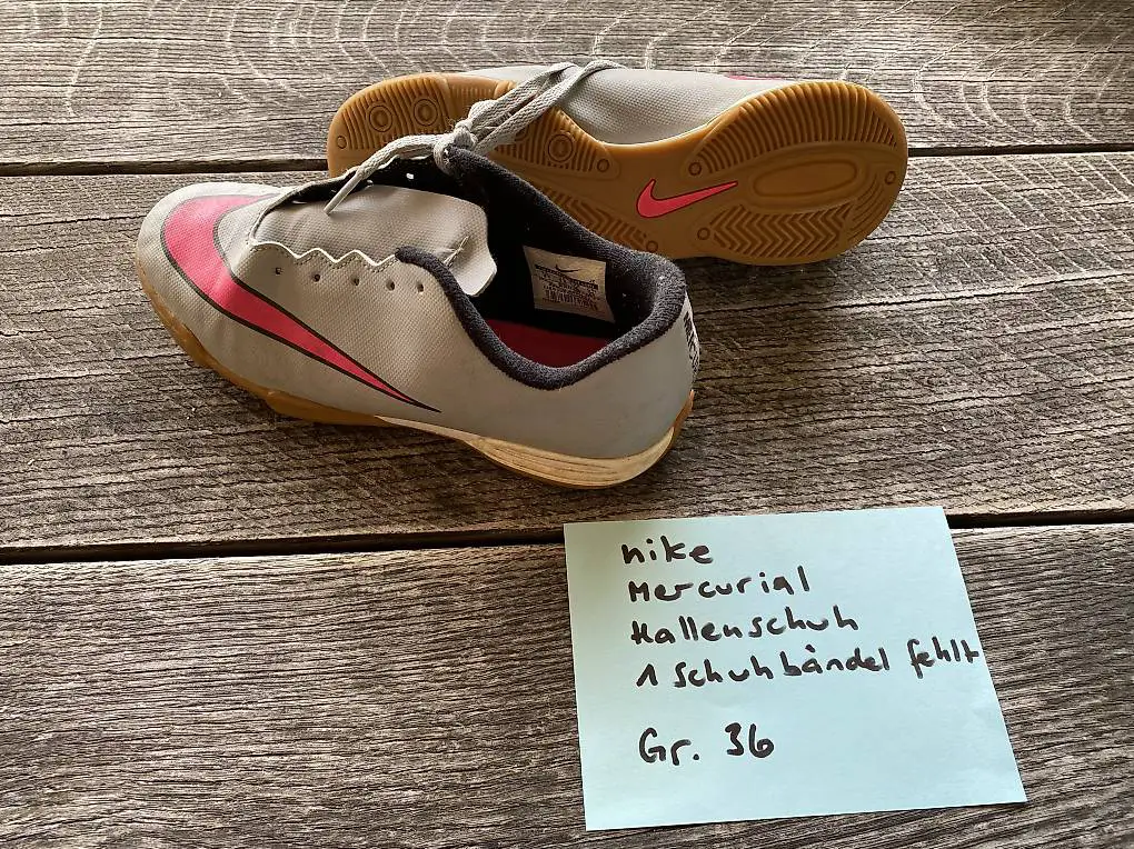 Hallenschuhe Fussballschuhe Gr. 36 - 38 2/3