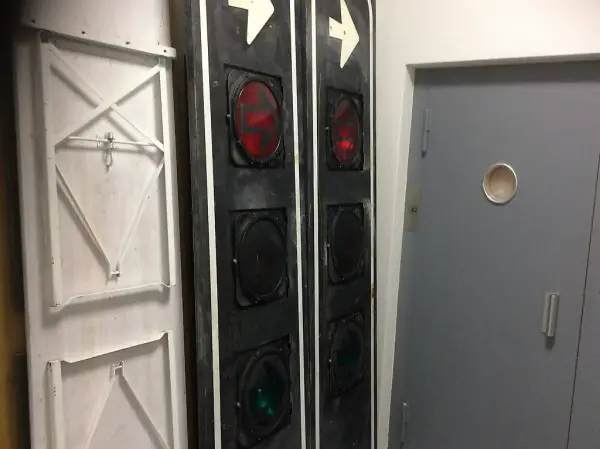 riesige Ampel, Verkehrsampel, Metall, 2,5 Meter hoch