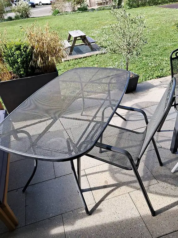 Gartentisch mit 4 Stühlen gratis