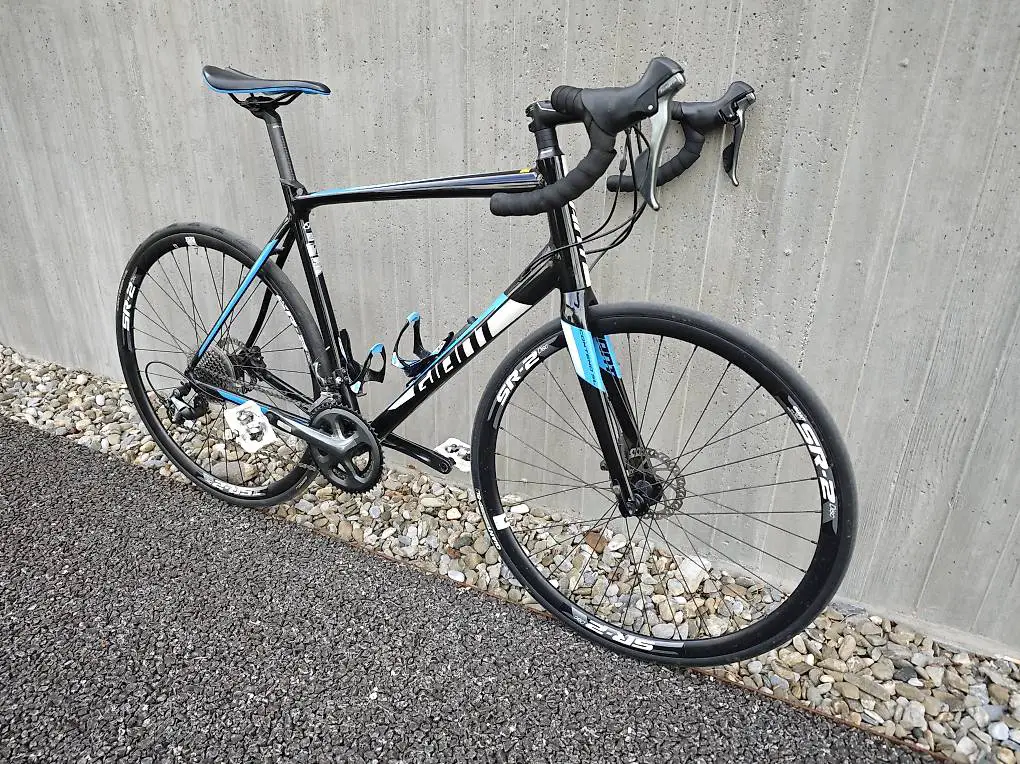 Giant rennvelo velo bike disc 54