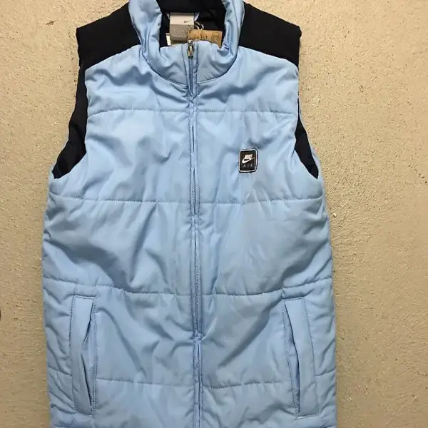 Gilet Nike hellblau Grösse 116-128