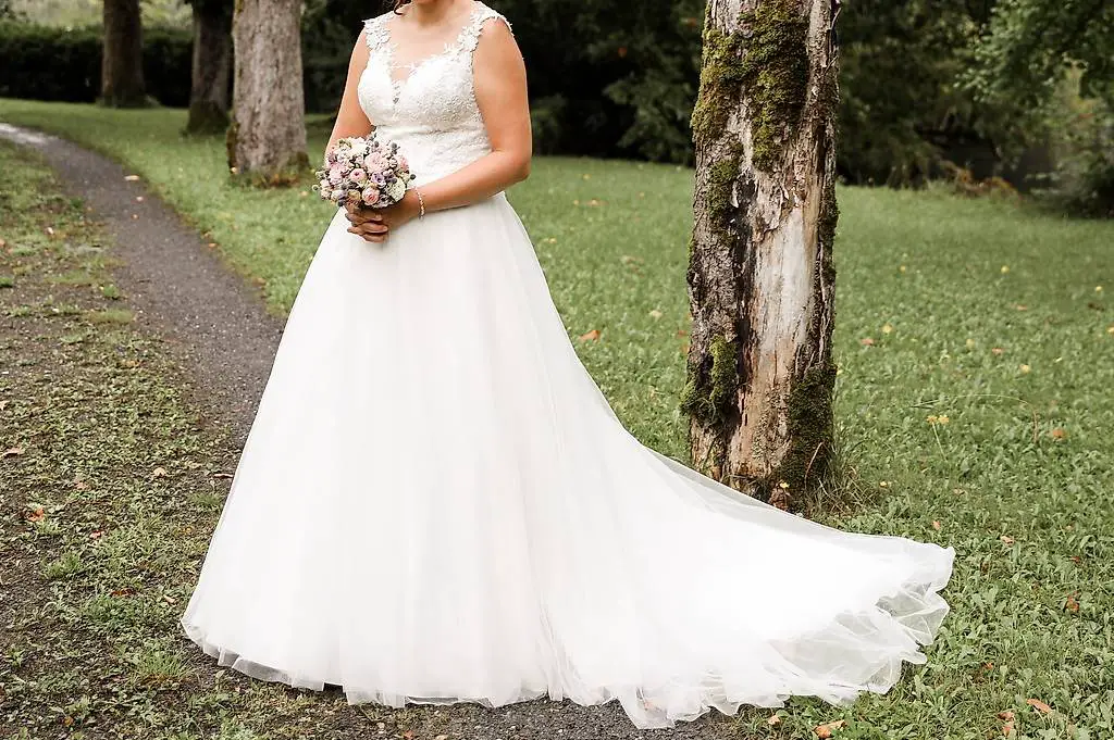 Brautkleid / Hochzeitskleid von Kleemeier Gr. 38/40 in ivory