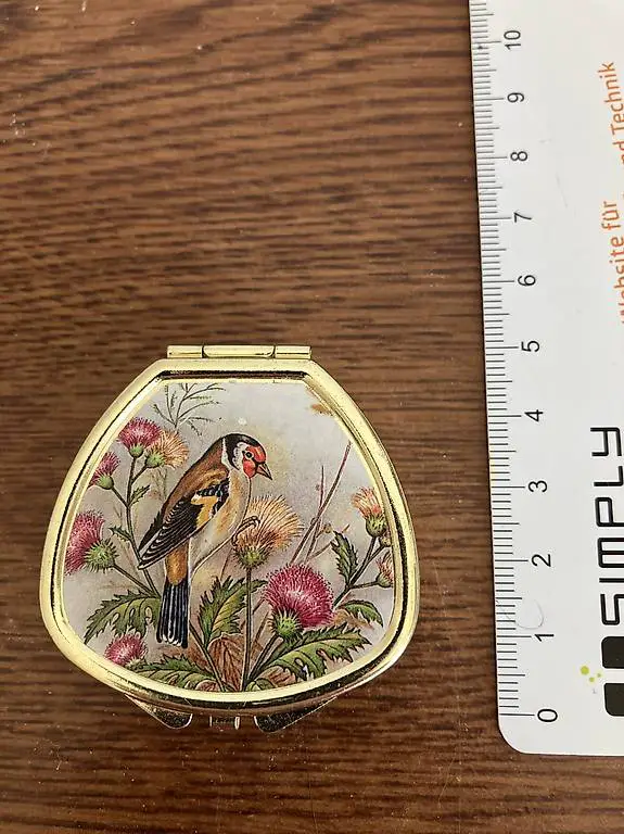 Zu verschenken Pillendose