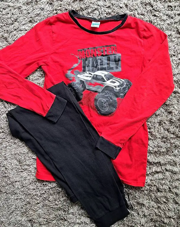 Pyjama Gr. 146/152