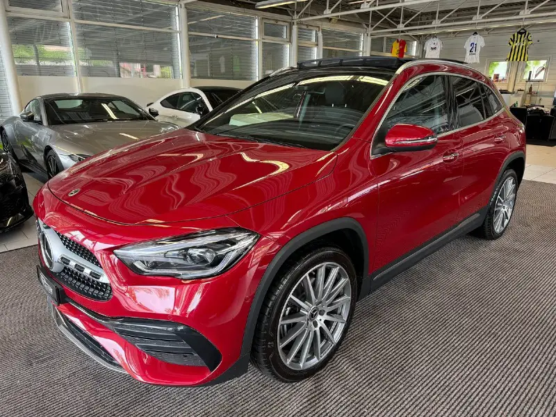 mercedes-benz gla 250e amg line 8g-dct | ch / garantie & gratis service |