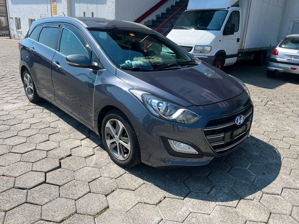 hyundai i30 wagon 1.6 crdi origo