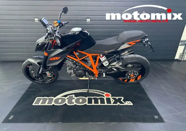 KTM 1290 Super Duke R