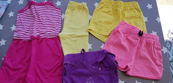 Kleiderpaket Gr. 104 (Nr.1)