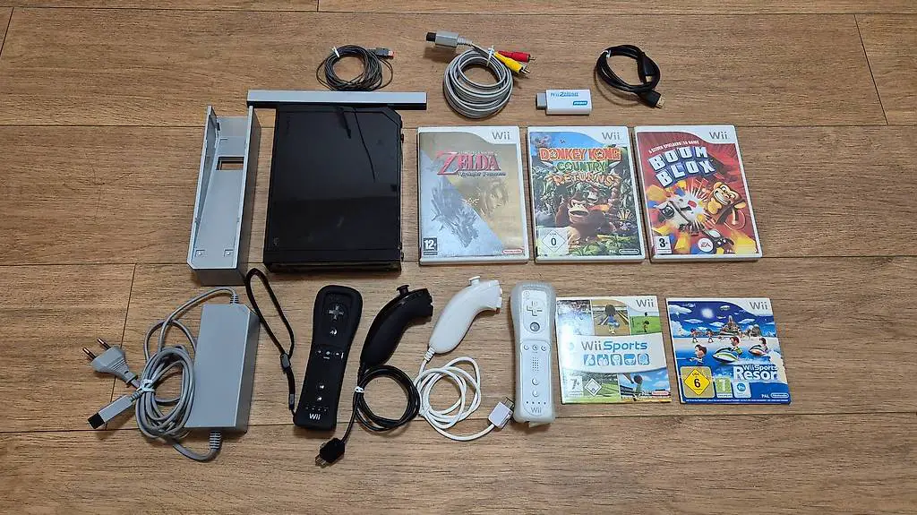 Nintendo Wii Konsole Sport + Zelda + Donkey Kong + Zubehöre