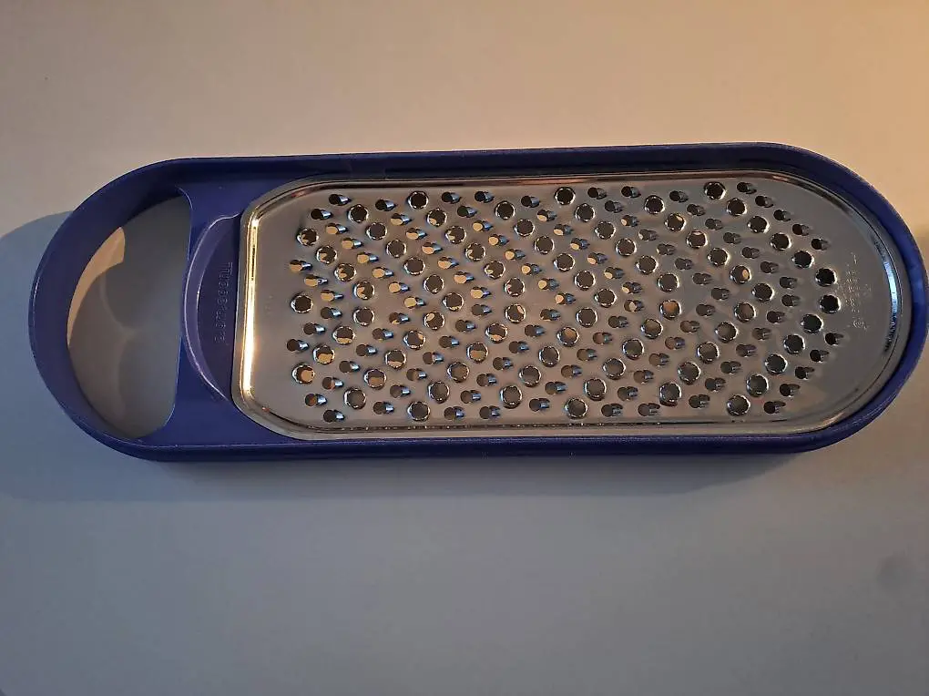 Tupperware Raspel / Bircherraffel, gebraucht, 1 Stk.