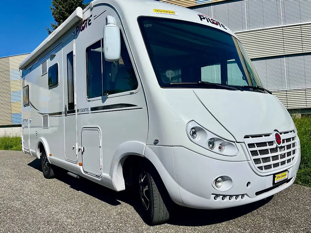 Wohnmobil Pilote G650GY Automat-Hubbett-Einzelbetten-Frisch