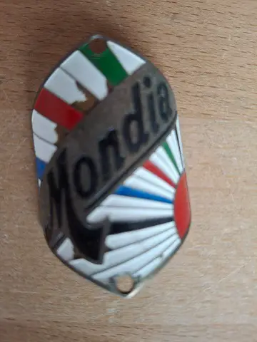 Mondia Velo Steuerkopf CH Schild Emblem