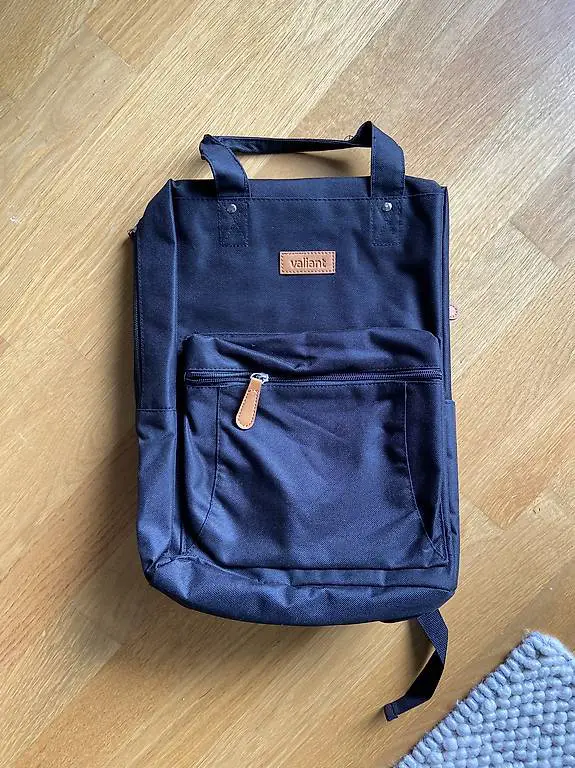 Tagesrucksack schwarz