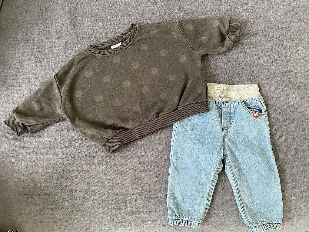 Kleiderset Zara Sweatshirt und gefütterte Hose Grösse 74/80