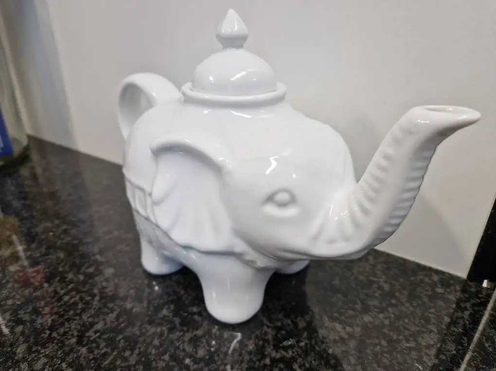 Teekanne 0.8l Elefant