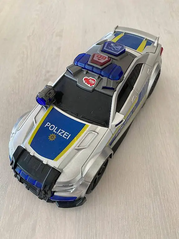 Polizeiauto gross mit Sirene