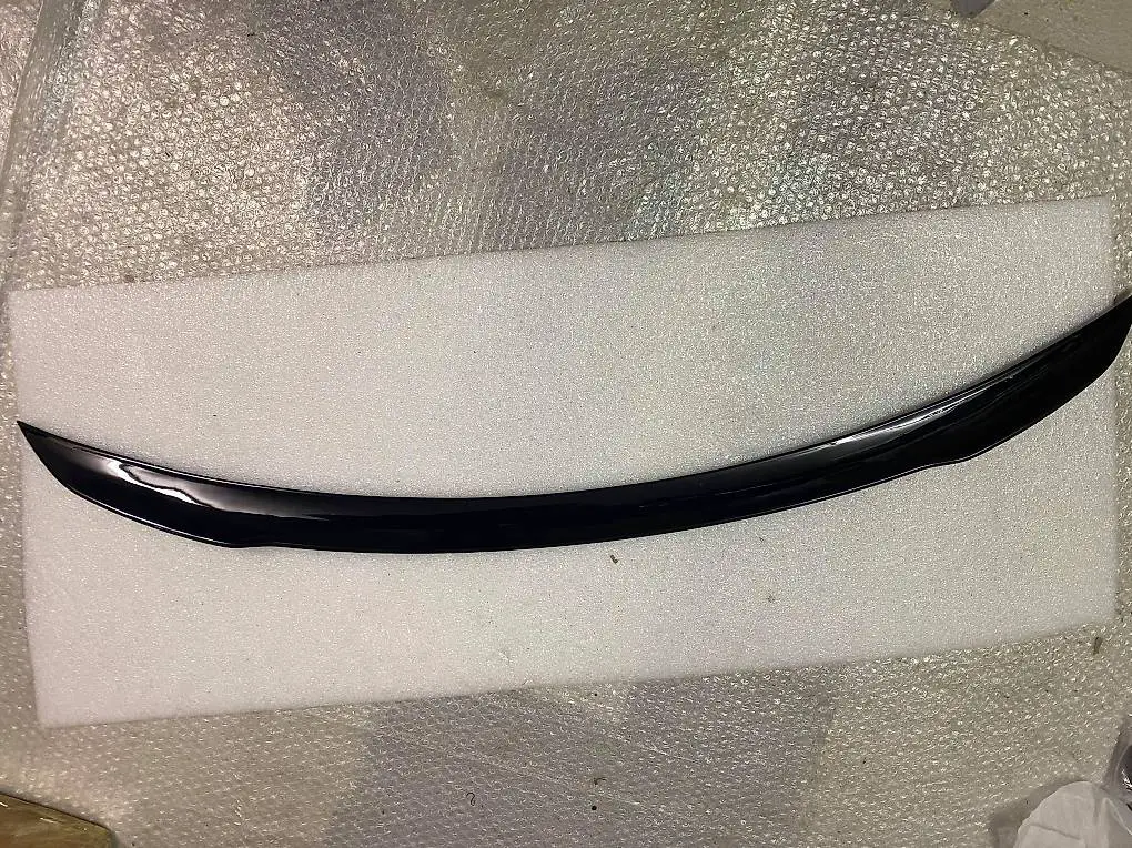 Becquet pour Mercedes Sedan classe A V177 +18