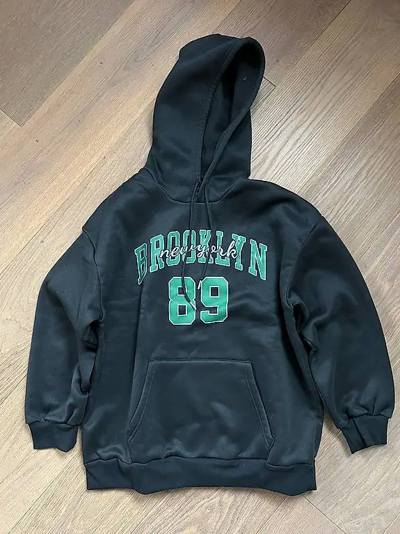 Kapuzenpulli, Grösse 36