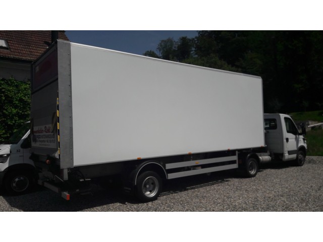 ANFA, Auflieger, Alukofferaufbau