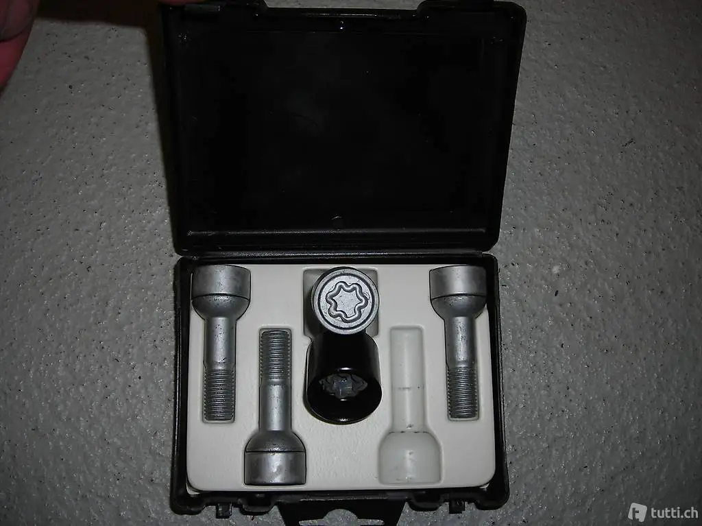 Mercedes Radsicherungsset