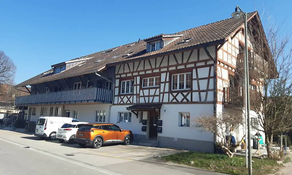 Charmante Maisonette Dachwohnung mit Balkon in der Kernzone