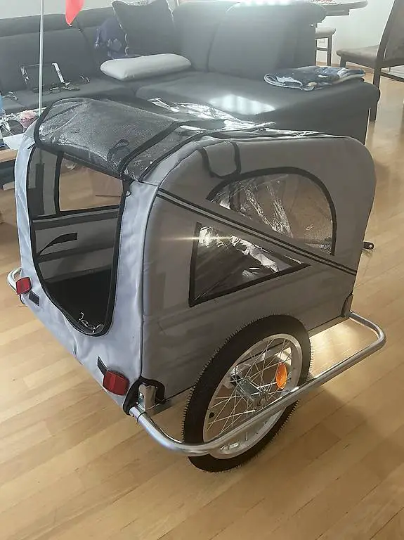 Hundeanhänger / Veloanhänger für Hund