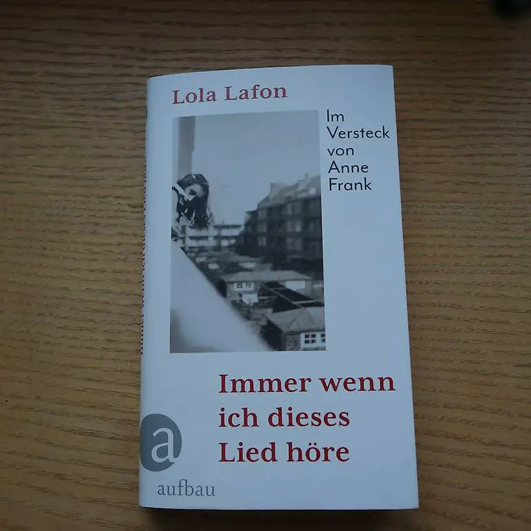 Immer wenn ich dieses Lied höre (Lola Lafon) gebund., neuwert