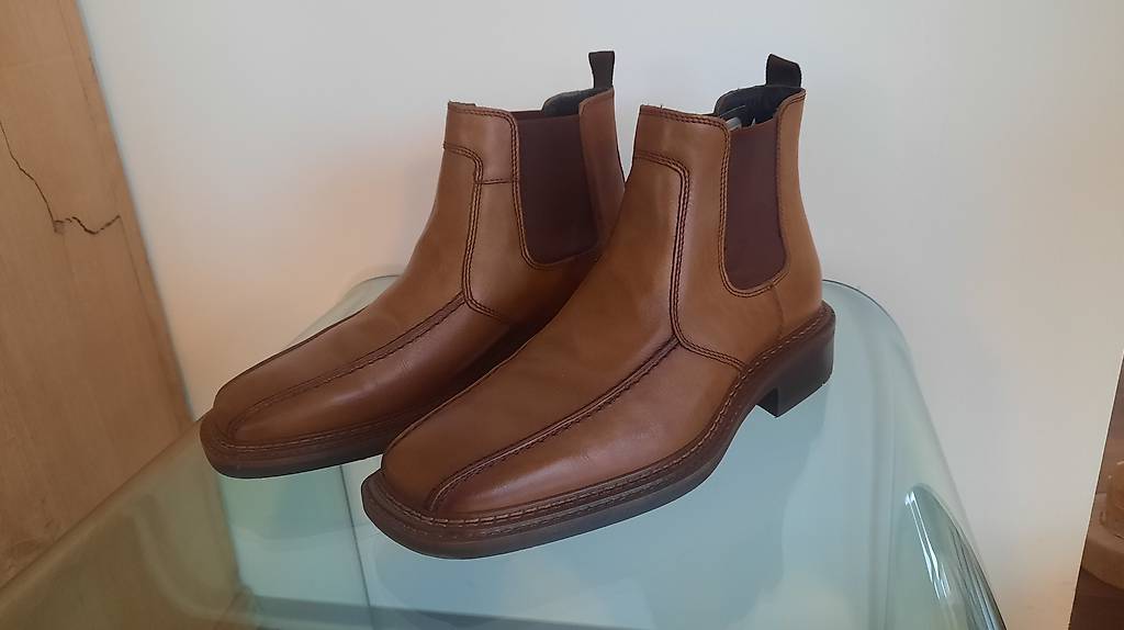 Lederstiefel Yves Herren, neu, 43