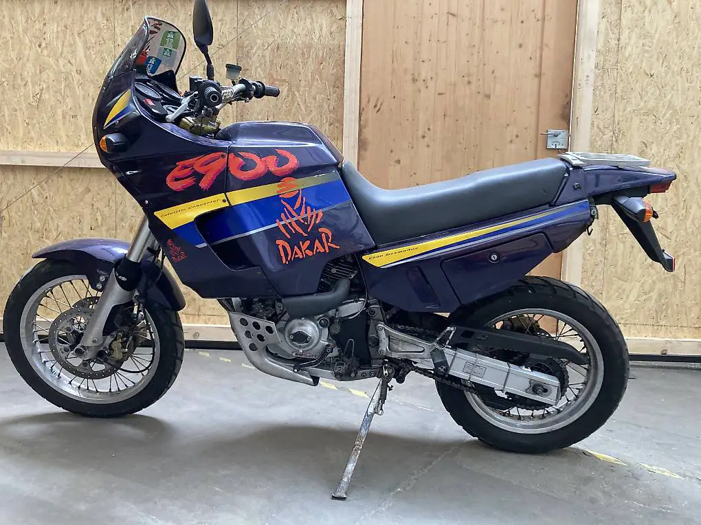 Cagiva Elefant 900 AC