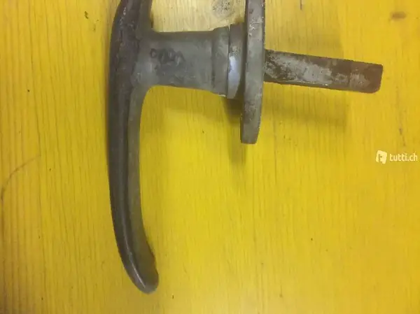 Saurer/Berna LKW Türfalle