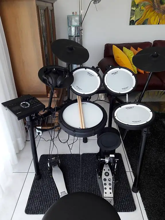 e drum roland td 17 kv - mit monitor thump 15