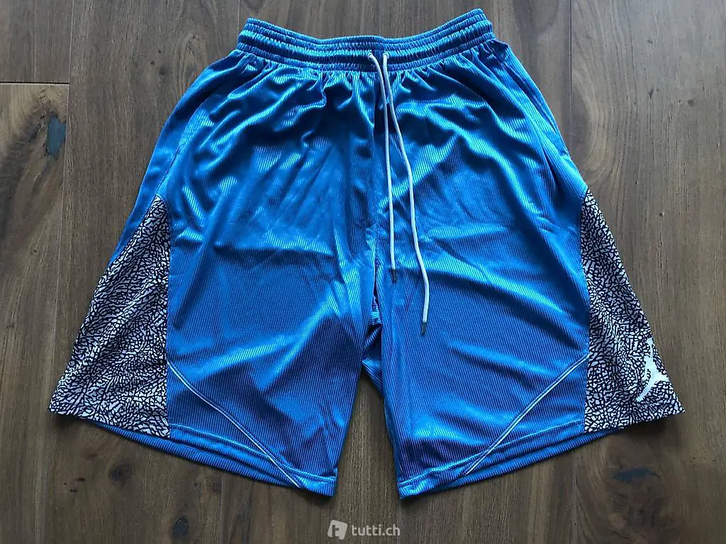 Neue glänzende NIKE AIR JORDAN Basketball Shorts Gr. XL