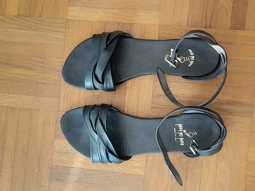 NEU - Ledersandale Gr. 40 Passo per Passo