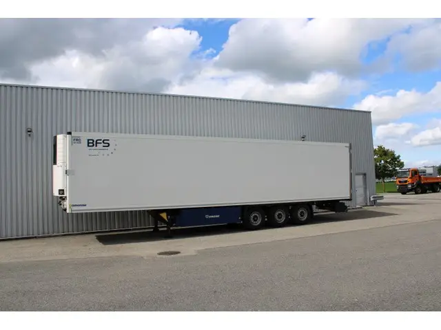 KRONE, Kühlfahrzeug