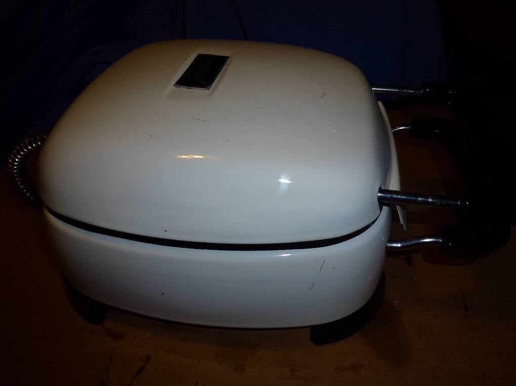 fer à bricelets jura en très bon état avec câble